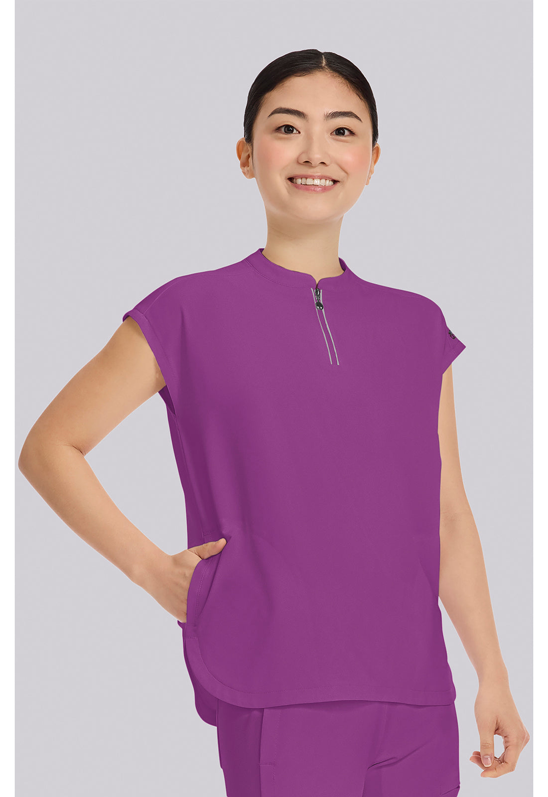 Haut d'uniforme surdimensionné à empiècement Sandy Healing Hands 360