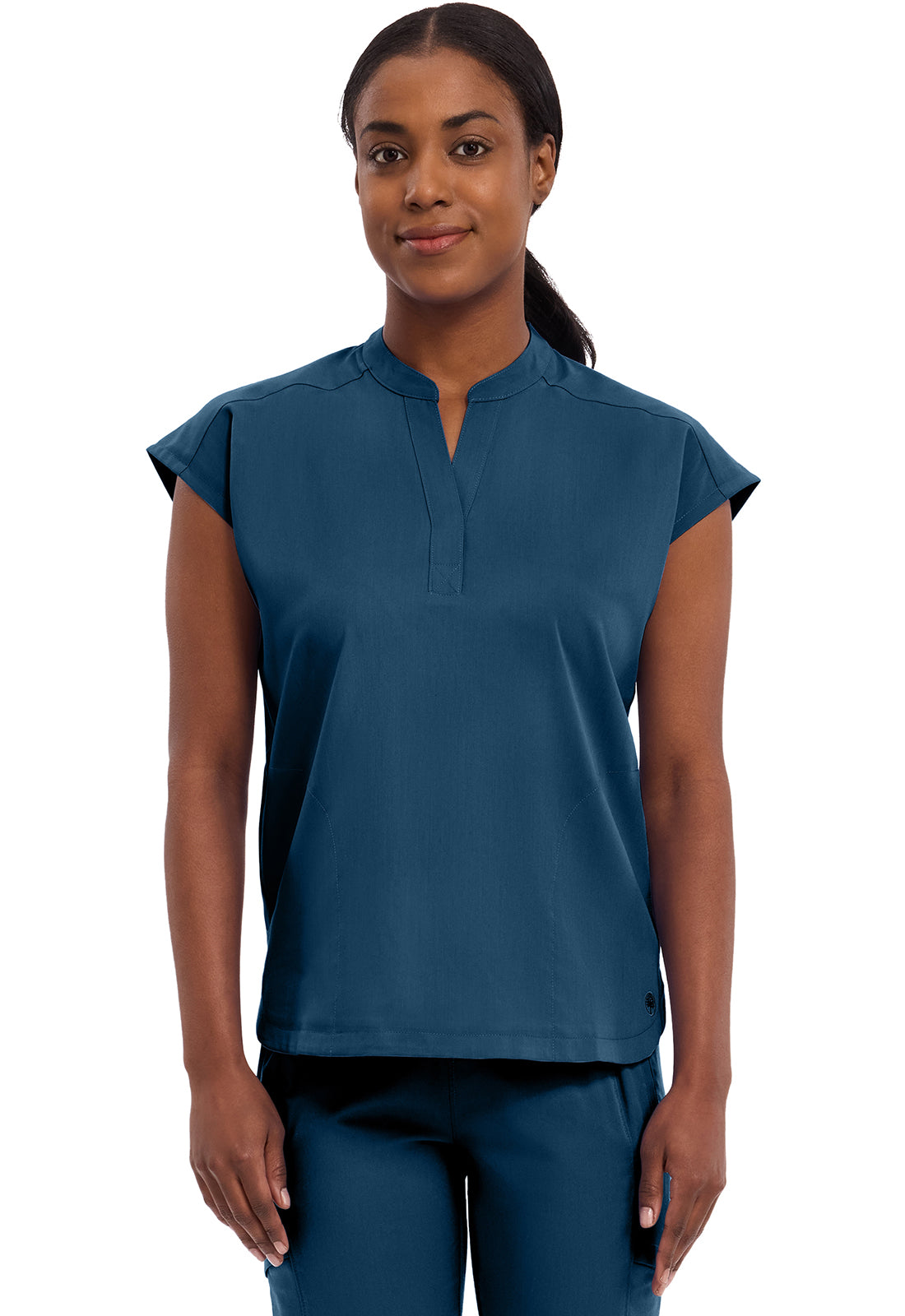 Haut d'uniforme surdimensionné à empiècement Journey de Healing Hands Purple Label