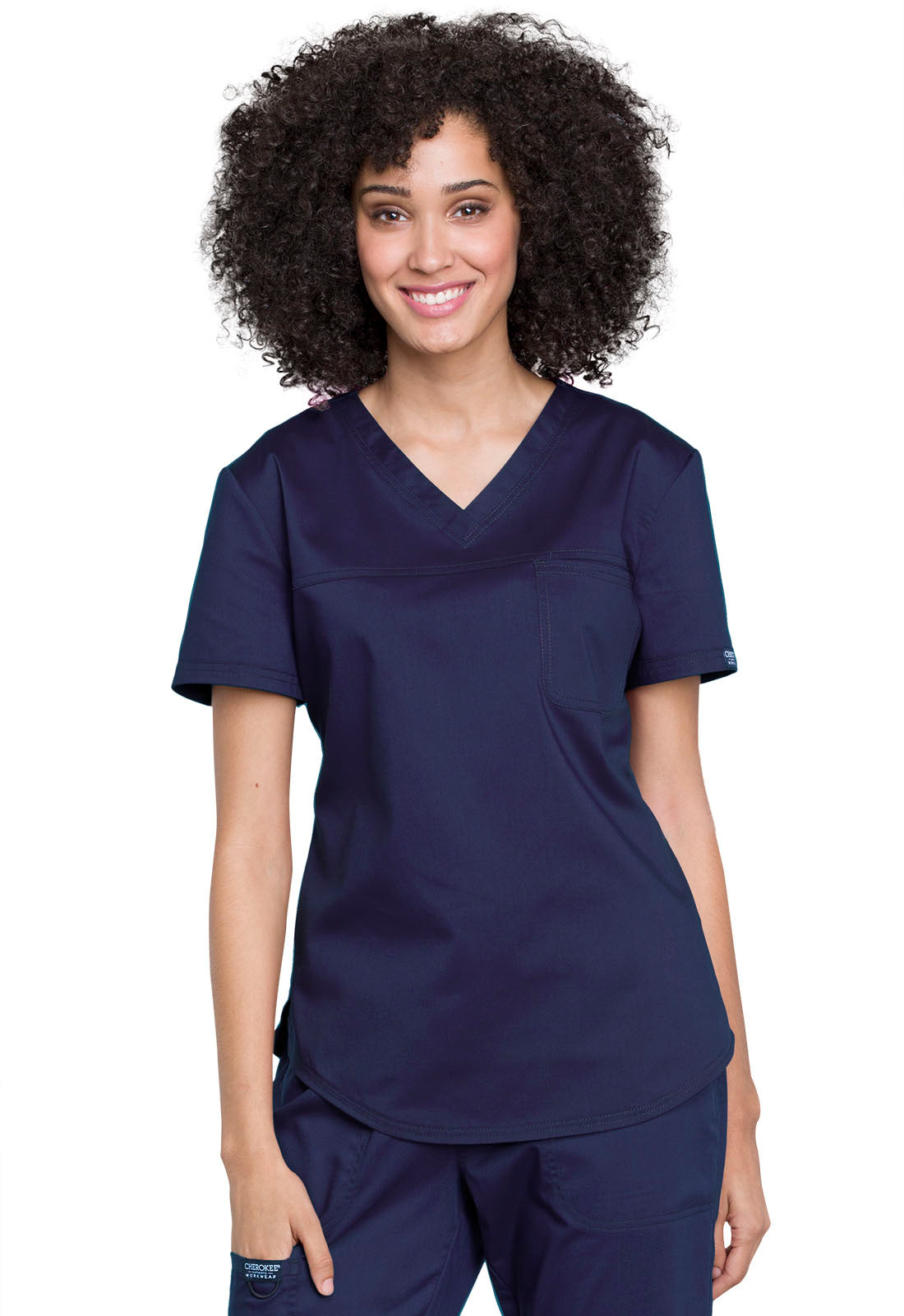 Cherokee Workwear Revolution - Blusa médica con cuello en V y un bolsillo