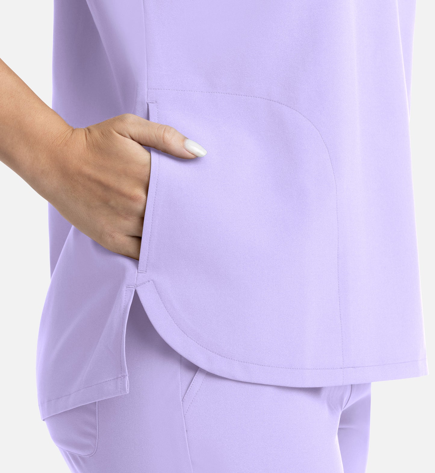 Blusa médica con pliegues Dolman Momentum de Maevn