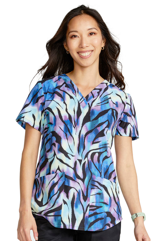 Clearance Cherokee Prints Wild Abstract V-Neck Printed Top