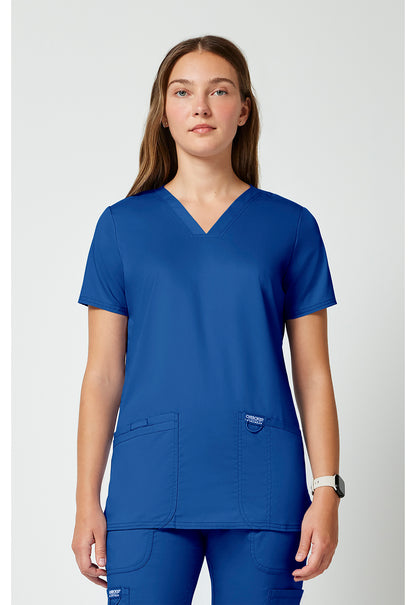 Haut de travail Cherokee Revolution pour femme à col en V avec logo NYC Health + Hospitals | Soins infirmiers
