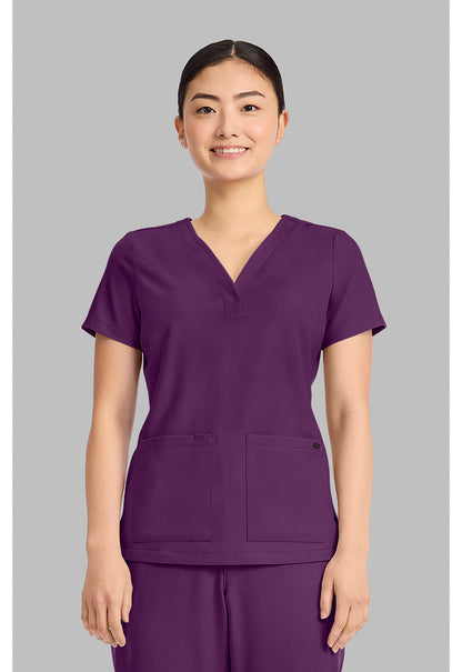 Healing Hands Quest 3-Pocket Y-Neck Scrub Top
