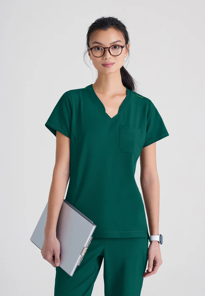 Grey's Anatomy Evolve Stretch Sway 1-Pocket Banded V-Neck Tuck-In Scrub Top