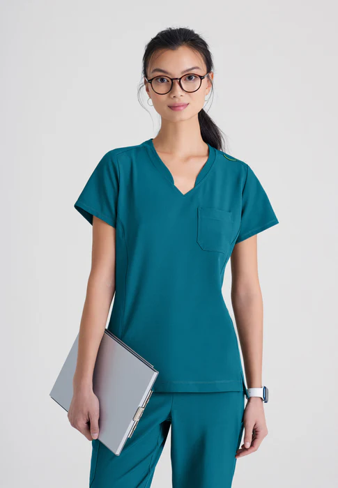 Grey's Anatomy Evolve Stretch Sway 1-Pocket Banded V-Neck Tuck-In Scrub Top