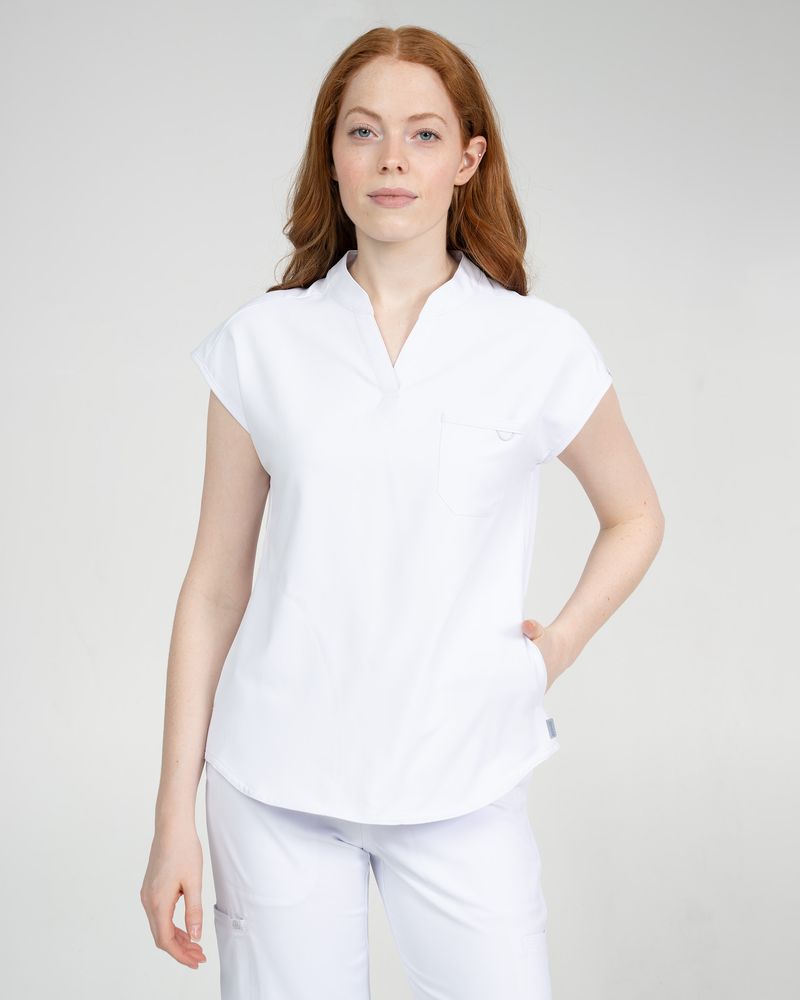 Zavate Studio Dynamic Tuck In Scrub Top